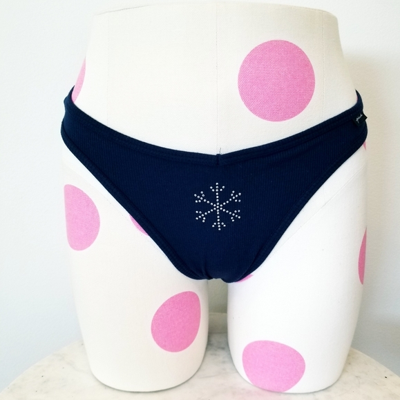 Victoria's Secret PINK Ribbed Cotton Thong Panty w/ Rhinestone Crystal Elements - Picture 2 of 11